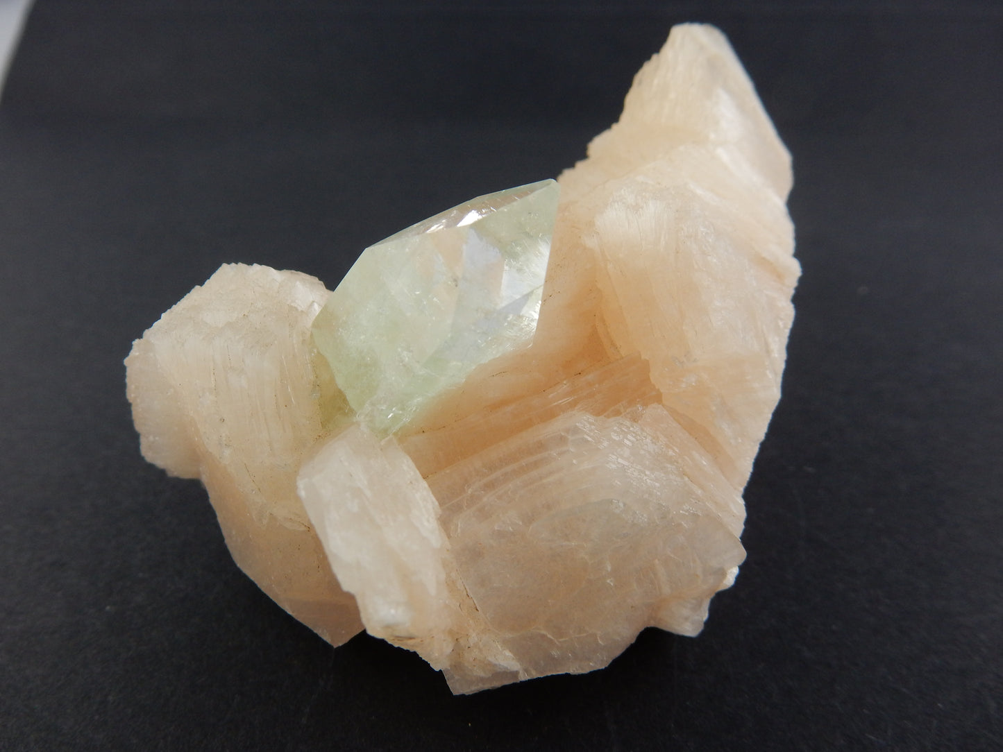 Apophyllite on Stilbite