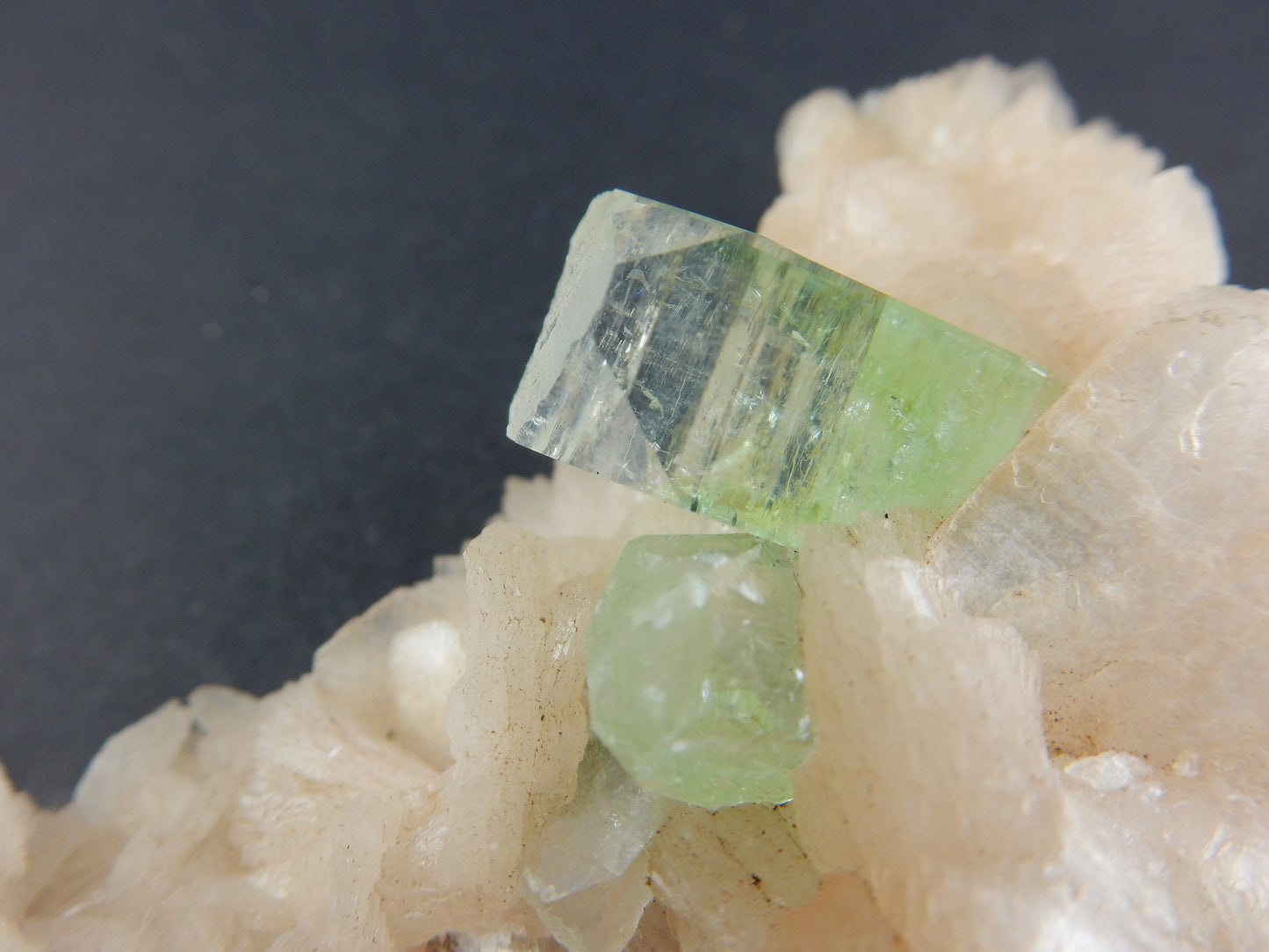 Apophyllite on Stilbite