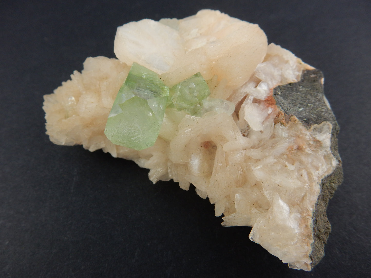 Apophyllite on Stilbite
