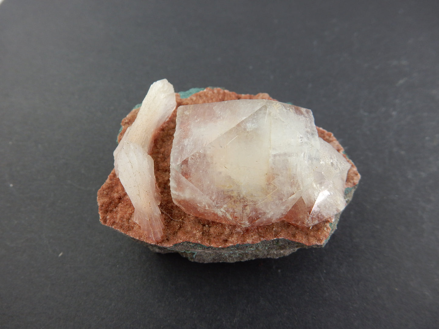 Apophyllite and Heulandite